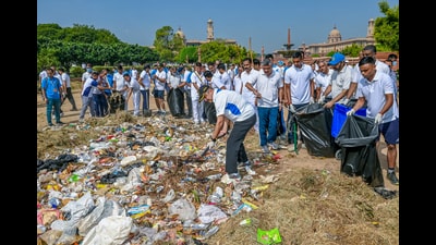 Chief of the Air Staff, Air Chief Marshal VR Chaudhari takes part in the 'Swachhata Hi Seva' program at Vijay Chowk lawn, in New Delhi on Sunday. (ANI Photo) (Indian Air Force twitter) Chief of the Air Staff, Air Chief Marshal VR Chaudhari takes part in the 'Swachhata Hi Seva' program at Vijay Chowk lawn, in New Delhi on Sunday. (ANI Photo) (Indian Air Force twitter)