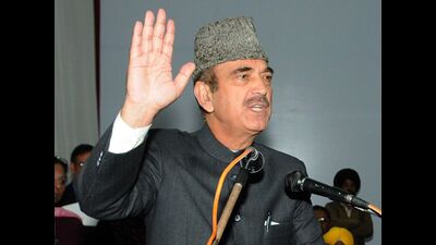 Former Jammu and Kashmir chief minister Ghulam Nabi Azad. (HT File) Former Jammu and Kashmir chief minister Ghulam Nabi Azad. (HT File)