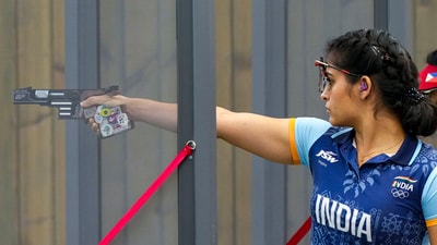 Manu shot a brilliant 590 to come out leading from the qualification round, yet finished fifth in the final after a few external factors (stoppages, "empties") disrupted her focus. (PTI) Manu shot a brilliant 590 to come out leading from the qualification round, yet finished fifth in the final after a few external factors (stoppages, "empties") disrupted her focus. (PTI)