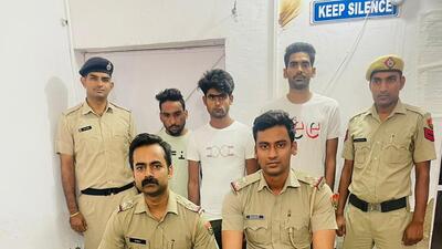 The suspects were identified as Sarfaraz Khan, Aaqib Khan, and Tarif Mohammad, all residents of Jakhopur village of Nuh, said police. The police recovered 36 stolen mobile phones and eight SIM cards from the suspects. (HT Photo) The suspects were identified as Sarfaraz Khan, Aaqib Khan, and Tarif Mohammad, all residents of Jakhopur village of Nuh, said police. The police recovered 36 stolen mobile phones and eight SIM cards from the suspects. (HT Photo)