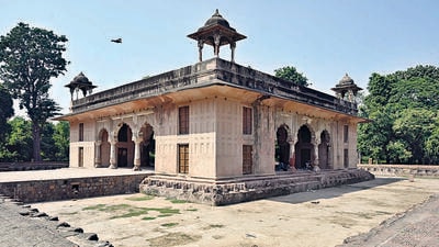 The tomb of Mughal princess Roshanara Begum. (Sanjeev Verma/ HT Photo)