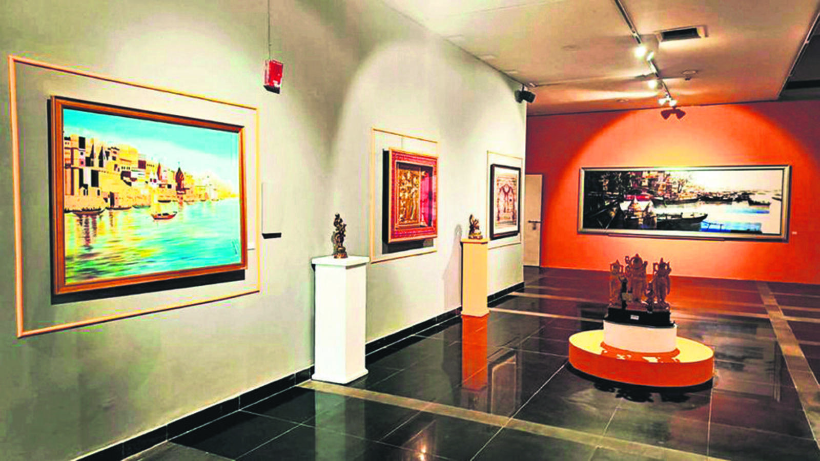 Auction of PM Modi's mementos kicks off | Latest News India - Vimarsana News