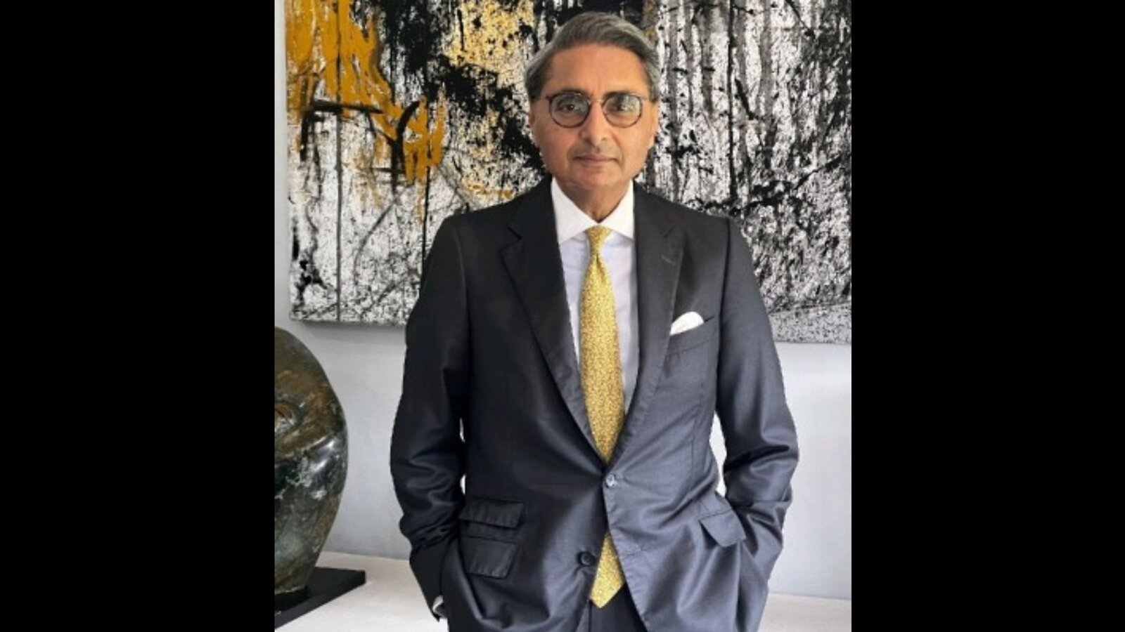 Mining tycoon Harpal Randhawa, son among 6 killed in Zimbabwe plane crash - Vimarsana News