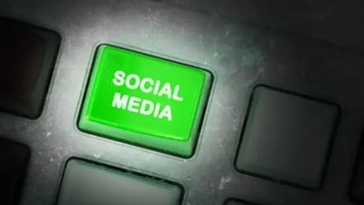 Social media has its own pros and cons. While it helps us to connect with the world, it also keeps us at high alert at all times. The feeling of staying connected can also make us feel stressful at times. "Being so connected causes our nervous system to be on high alert. This can put stress on the mind and body. Intentional breaks from technology could benefit us by bringing our attention back into the here and now, so that we may practice our wellness skills and engage in a valued driven life," wrote Therapist Andrea Evgeniou. Here are a few ways by which social media can trigger our stress response. (Unsplash) Social media has its own pros and cons. While it helps us to connect with the world, it also keeps us at high alert at all times. The feeling of staying connected can also make us feel stressful at times. "Being so connected causes our nervous system to be on high alert. This can put stress on the mind and body. Intentional breaks from technology could benefit us by bringing our attention back into the here and now, so that we may practice our wellness skills and engage in a valued driven life," wrote Therapist Andrea Evgeniou. Here are a few ways by which social media can trigger our stress response. (Unsplash)