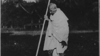 Mahatma Gandhi in Noakhali, Assam during the partition riots in 1947. (HT Photo) Mahatma Gandhi in Noakhali, Assam during the partition riots in 1947. (HT Photo)