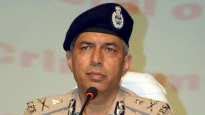 Haryana director general of police (DGP) Shatrujeet Kapur said that ambulance services will soon be added to Dial 112 emergency response support system (ERSS), with the already integrated 630 police vehicles, to decrease the response time. (HT Photo) Haryana director general of police (DGP) Shatrujeet Kapur said that ambulance services will soon be added to Dial 112 emergency response support system (ERSS), with the already integrated 630 police vehicles, to decrease the response time. (HT Photo)