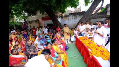 U.P. BJP vice president Pankaj Singh (with mic in hand) at a function in Lucknow. (Sourced)