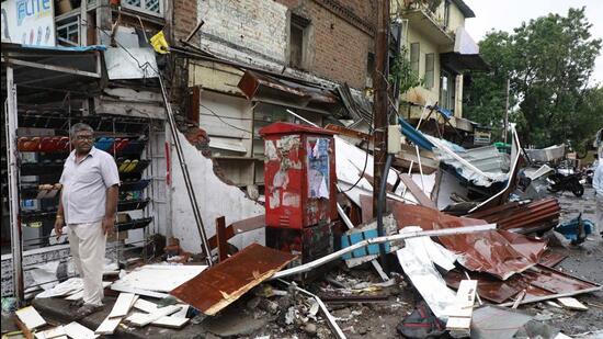 From January-September 2023, PMC anti-encroachment department has recorded 95 complaints of attack, abuse, and even suicide threats issued by hawkers. (HT FILE)