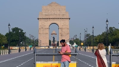 Delhi Earthquake: The epicenter of the temblors in Delhi-NCR was in Nepal.