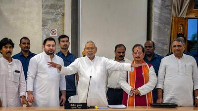 Bihar chief minister Nitish Kumar, deputy chief minister Tejashwi Yadav, Leader of Opposition in Bihar Assembly Vijay Kumar Sinha and other leaders during all parties’ meeting on Bihar Caste Census at the CM Secretariat on Tuesday. (PTI) Bihar chief minister Nitish Kumar, deputy chief minister Tejashwi Yadav, Leader of Opposition in Bihar Assembly Vijay Kumar Sinha and other leaders during all parties’ meeting on Bihar Caste Census at the CM Secretariat on Tuesday. (PTI)