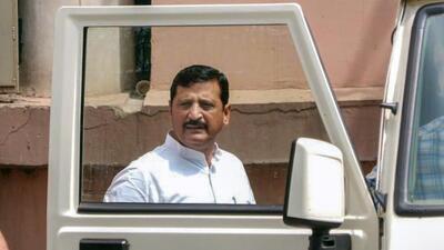 Congress leader and Ferozepur Jhirka MLA Mamman Khan was arrested on September 14. (PTI) Congress leader and Ferozepur Jhirka MLA Mamman Khan was arrested on September 14. (PTI)