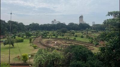 Malabar Hill reservoir is underneath the iconic Hanging Garden. Malabar Hill reservoir is underneath the iconic Hanging Garden.