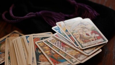 Read about your daily tarot prediction for October 3, 2023. (Pixabay)