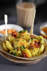 Mini Chana Dal Idli (Pinterest) Mini Chana Dal Idli (Pinterest)