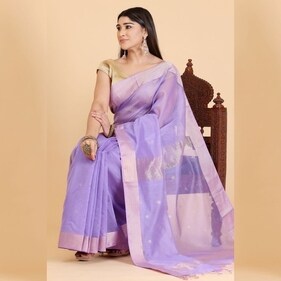 This exhibition, organised by Living Looms of India, has several options in silk and cotton sarees, dupattas and other ethnic wear. This exhibition, organised by Living Looms of India, has several options in silk and cotton sarees, dupattas and other ethnic wear.