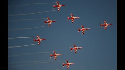 Aircraft of IAF roaring in the skies above Sangam on Wednesday as part of preparations for the mega air display planned to commemorate 91st anniversary of Indian Air Force on October 8. (Anil Kumar Maurya/HT) Aircraft of IAF roaring in the skies above Sangam on Wednesday as part of preparations for the mega air display planned to commemorate 91st anniversary of Indian Air Force on October 8. (Anil Kumar Maurya/HT)