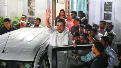 AAP MP Sanjay Singh taken in to custody by the ED officials from his residence at North Evnue in the evening. (Vipin Kumar/Hindustan Times) AAP MP Sanjay Singh taken in to custody by the ED officials from his residence at North Evnue in the evening. (Vipin Kumar/Hindustan Times)