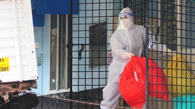The Kozhikode district administration lifts restrictions after no fresh cases of Nipah virus were reported in Kerala. (AFP)