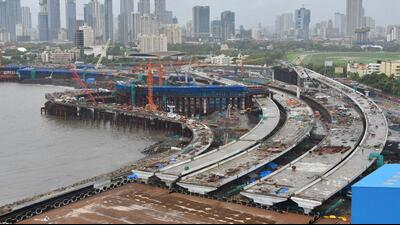 The ambitious coastal road project had said that it is likely to be fully open by May 2024, seven months delayed from its original deadline (HT Archives) The ambitious coastal road project had said that it is likely to be fully open by May 2024, seven months delayed from its original deadline (HT Archives)