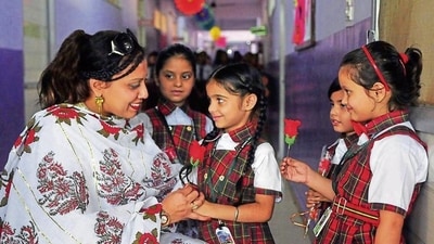 9. "Thank-a-Teacher" Social Media Campaign: Create a school-wide or community-wide social media campaign where people can share stories, pictures or videos of their favourite teachers and use a specific hashtag to trend on World Teachers' Day. (HT File)