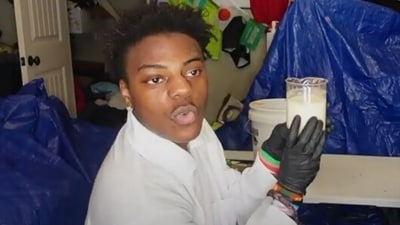 YouTuber 'IShowSpeed' while doing the elephant toothpaste experiment (YouTube/@IShowSpeed) YouTuber 'IShowSpeed' while doing the elephant toothpaste experiment (YouTube/@IShowSpeed)