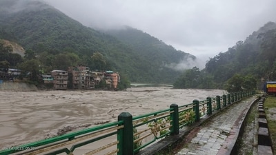The flash flood occurred due to a sudden cloudburst over Lhonak Lake in North Sikkim.