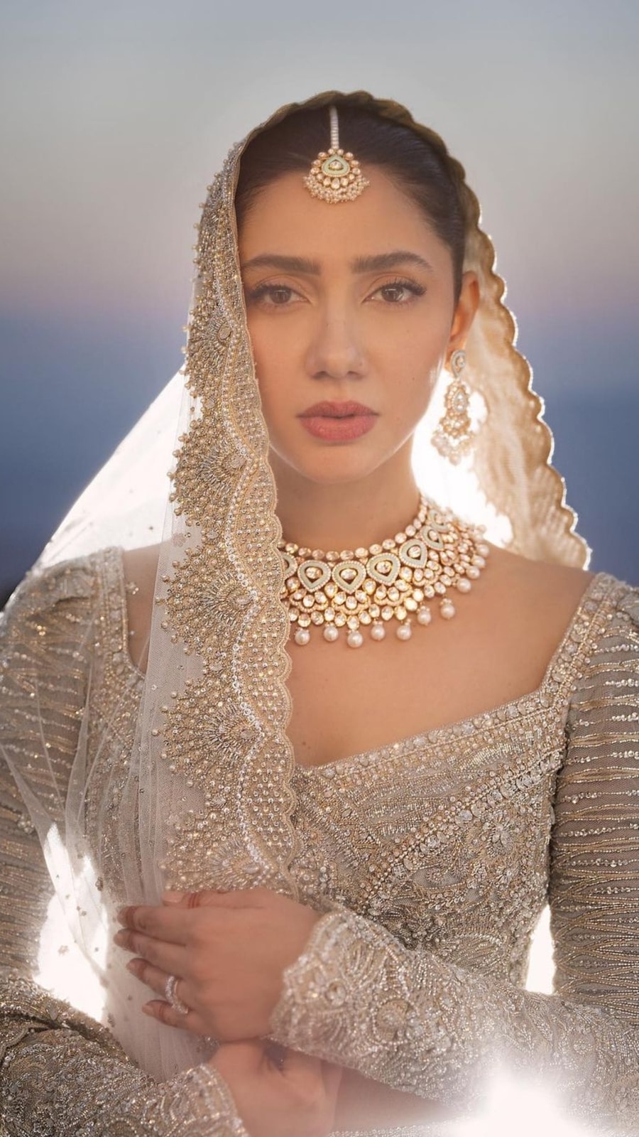 Mahira_Khan_wedding_attire
