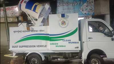 BMC to get eight anti-smog gun vehicles for Mumbai for seven zones to mitigate dust pollution mainly in areas with poor Air Quality Index. (HT Photo)