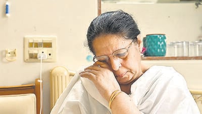 Mumbai, India - Sept. 26, 2023: Poonam Bhambhani, the wife of late lawyer Harish Bhambhani who was found dead with his client artist Hema Upadhyay in 2015, while speaking about her memories of her husband, at King Cricle, in Mumbai, India, on Tuesday, September 26, 2023. (Photo by Anshuman Poyrekar/ Hindustan Times) (Hindustan Times) Mumbai, India - Sept. 26, 2023: Poonam Bhambhani, the wife of late lawyer Harish Bhambhani who was found dead with his client artist Hema Upadhyay in 2015, while speaking about her memories of her husband, at King Cricle, in Mumbai, India, on Tuesday, September 26, 2023. (Photo by Anshuman Poyrekar/ Hindustan Times) (Hindustan Times)