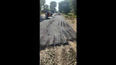 Picture of the damaged road. (SOURCED) Picture of the damaged road. (SOURCED)