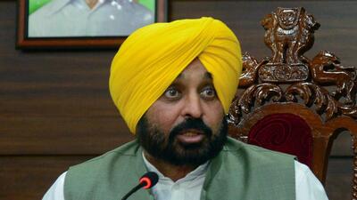 Punjab chief minister Bhagwant Mann called an emergency meeting of his cabinet at his residence here on Thursday, official sources said. (ANI File) Punjab chief minister Bhagwant Mann called an emergency meeting of his cabinet at his residence here on Thursday, official sources said. (ANI File)
