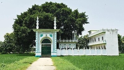The mosque site in Dhannipur village near Ayodhya town. (HT Photo) The mosque site in Dhannipur village near Ayodhya town. (HT Photo)