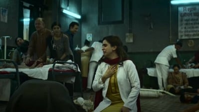 Sanya Malhotra's role in Jawan appears to be inspired by Dr Kafeel Khan. Sanya Malhotra's role in Jawan appears to be inspired by Dr Kafeel Khan.