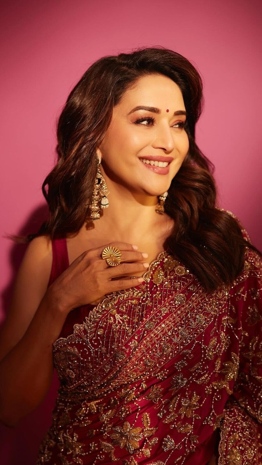 Madhuri Dixit s 5 Glamorous Saree Looks Madhuri Dixit s 5 Glamorous Saree Looks