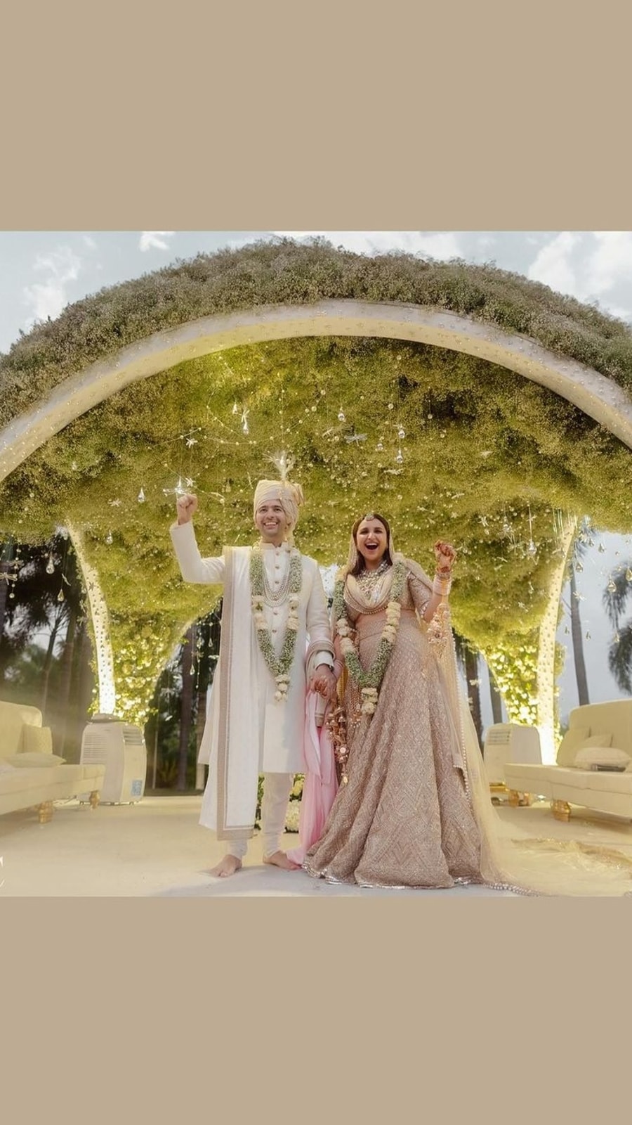 parineeti_chopra_raghav_chadha_new_wedding_pic