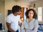 Common behaviors of anxious partners that can make you feel not good enough(Unsplash)