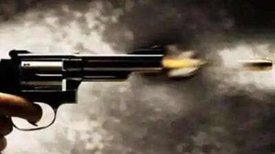 The accused came on a motorcycle, fired at their teacher with a country-made pistol and fled the spot, said police (Representative Photo)