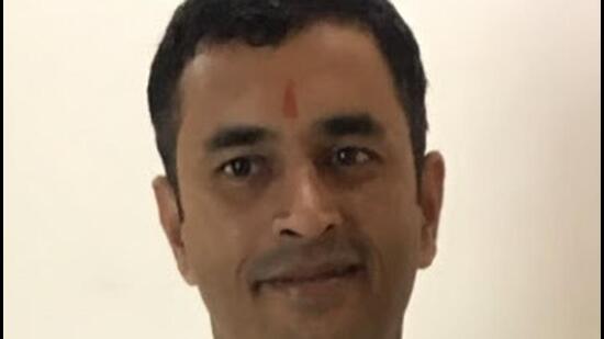 Mumbai, India - August 10, 2018 : Vaibhav Raut, a real estate agent from Nalasopara, and “seeker” of the Hindu right-wing group Sanatan Sansta, was the first to be arrested on Friday morning. ATS officials searched his house where they seized eight crude bombs and also seized 12 more bombs, two gelatine sticks, among other things, from his shop. HT Photo (Hindustan Times)