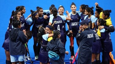 Members of India's team celebrate after winning the bronze in the Women's Classification 3rd-4th match against Japan (REUTERS)