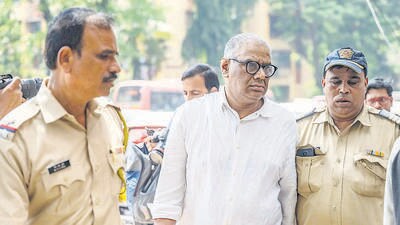 Mumbai, India - Oct. 7, 2023: artist Chintan Upadhyay is accused final argument at of sessions court in suburban Dindoshi in Mumbai, India, on Saturday, October 7, 2023. (Photo by Satish Bate/ Hindustan Times) (Satish Bate/HT PHOTO) Mumbai, India - Oct. 7, 2023: artist Chintan Upadhyay is accused final argument at of sessions court in suburban Dindoshi in Mumbai, India, on Saturday, October 7, 2023. (Photo by Satish Bate/ Hindustan Times) (Satish Bate/HT PHOTO)