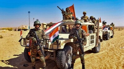 Indian Army personnel display the professional prowess in Exercise Bright Star - 2023. (PTI) Indian Army personnel display the professional prowess in Exercise Bright Star - 2023. (PTI)