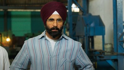 Akshay Kumar plays the lead in Mission Raniganj. Akshay Kumar plays the lead in Mission Raniganj.