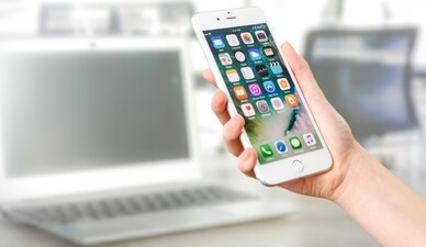 Amazon Great Indian Festival Sale 2023 offers stellar deals on smartphones. (Pexels)