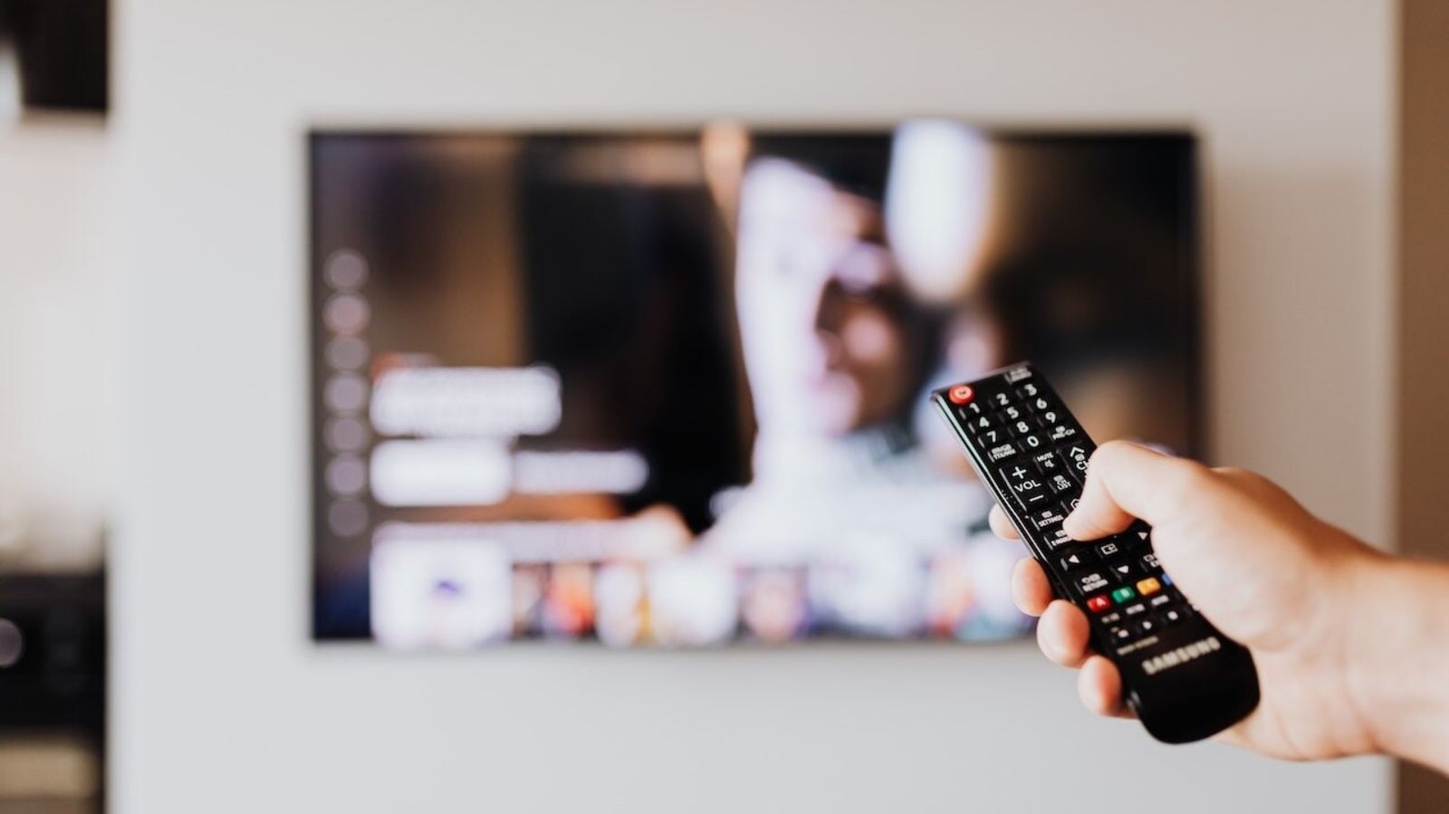 Amazon sale 2023: Get up to 58% off on fire TVs - Vimarsana News