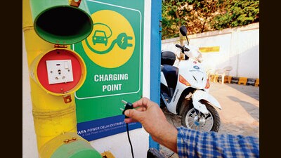 Chandigarh administration has proposed to offer MC 50% revenue collected from the charging stations in exchange for the space in parking lots. (HT Photo) Chandigarh administration has proposed to offer MC 50% revenue collected from the charging stations in exchange for the space in parking lots. (HT Photo)