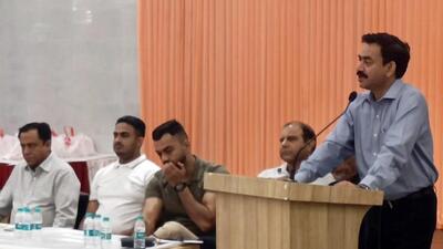 Narender Yadav, president of the Gurugram Home Developers Association, at the press conference on Sunday. (HT Photo) Narender Yadav, president of the Gurugram Home Developers Association, at the press conference on Sunday. (HT Photo)