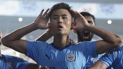 Apuia Ralte put Mumbai back in the lead against Kerala (Twitter/MumbaiCityFC) Apuia Ralte put Mumbai back in the lead against Kerala (Twitter/MumbaiCityFC)
