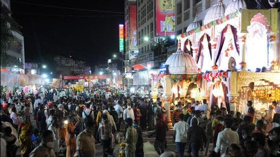 Aniket Jadhav, a 19-year-old student from Pune, said, “After attending the visarjan procession, I had major visibility and hearing discomfort, it was only after undergoing treatment that the issues were resolved.” (REPRESENTATIVE PHOTO)