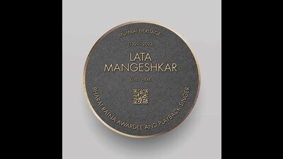 A sample of Lata Mangeshkar’s plaque at Prabhu Kunj on Peddar Road. (HT PHOTO) A sample of Lata Mangeshkar’s plaque at Prabhu Kunj on Peddar Road. (HT PHOTO)