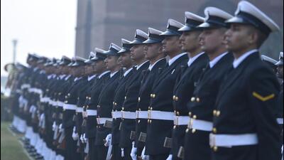 Indian Navy personnel during a guard of honour ceremony in New Delhi. (Sanchit Khanna/HT File Photo)